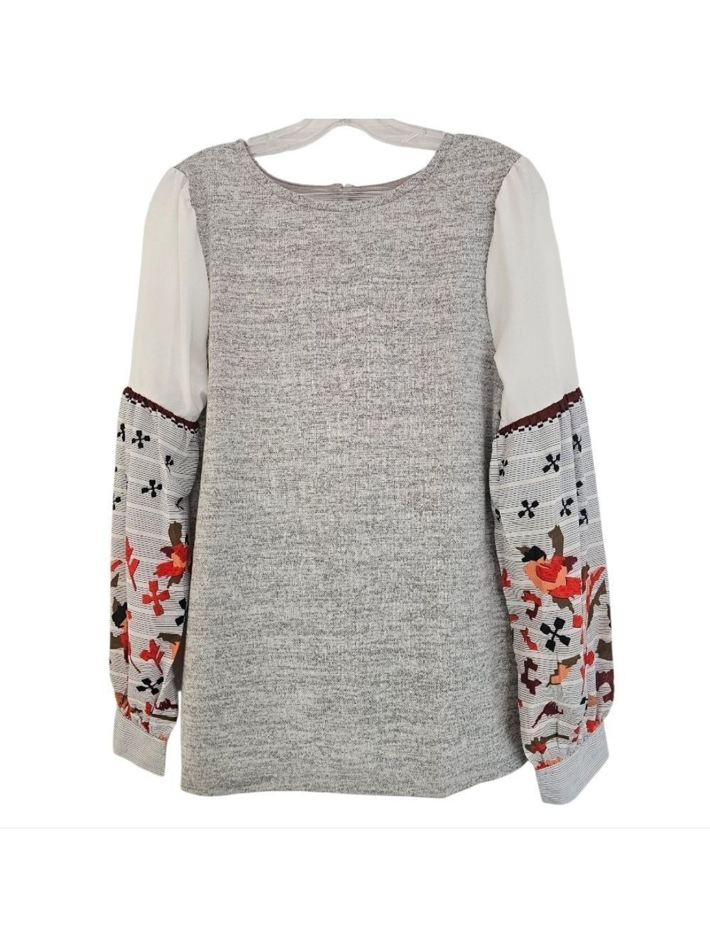 TRÏBE Boho Long Sleeve Gray Sweatshirt Size XL NWT
